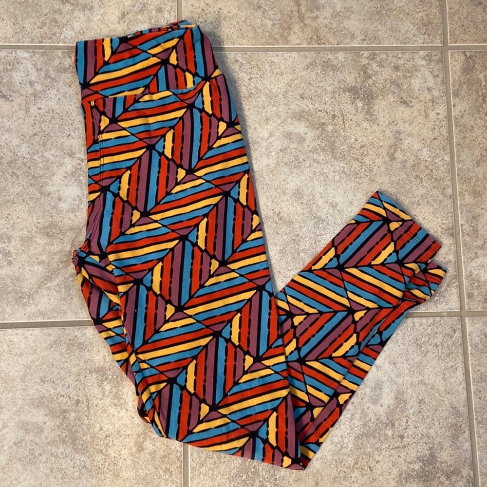⭐️Like New LulaRoe Leggings ⭐️
